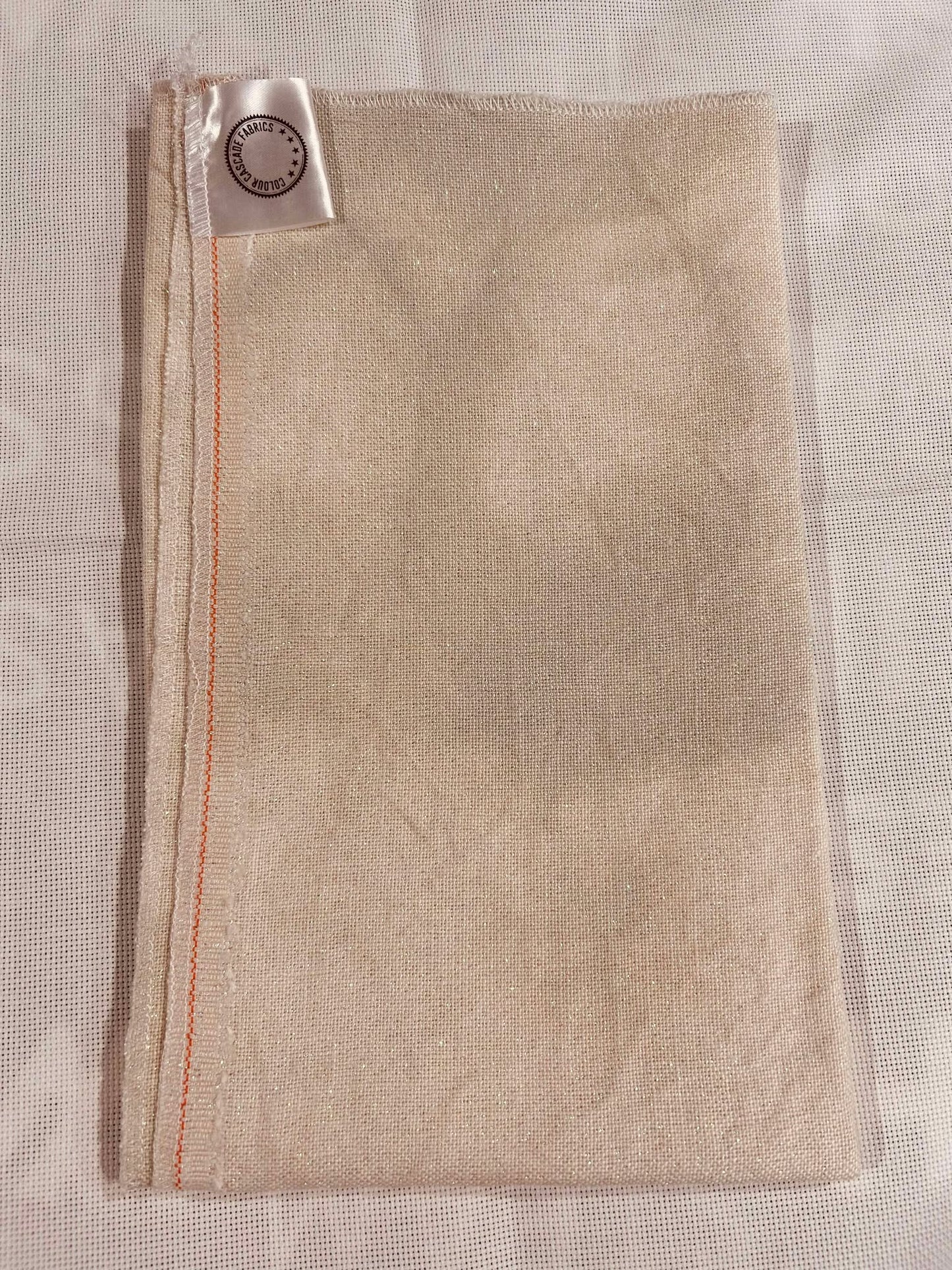 Eggshell ~ 28ct Opal Cashel ~ 23 x 26