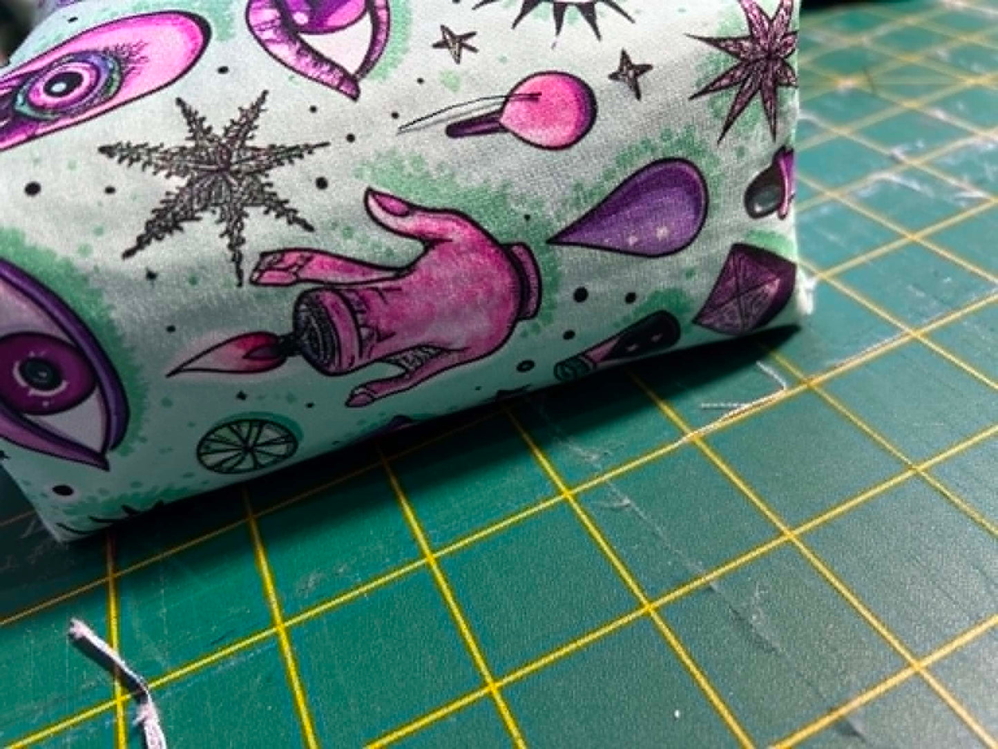 Green Goth Box Bag