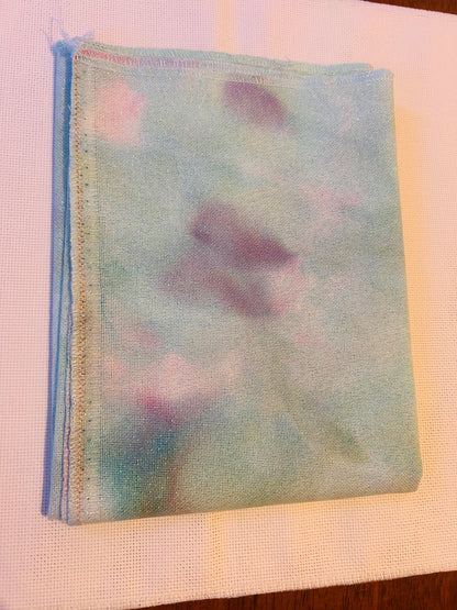Mother Of Pearl ~ 28ct Opal Lugana ~ 17 x 26 Mis-Dye