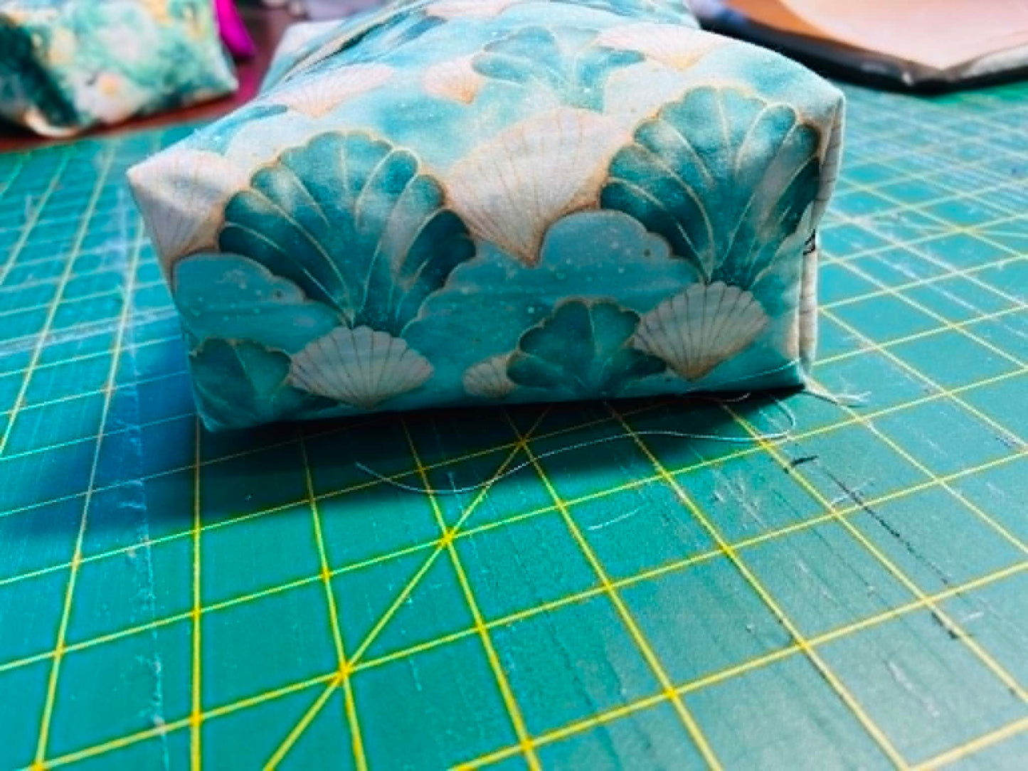 Shell Box Bag